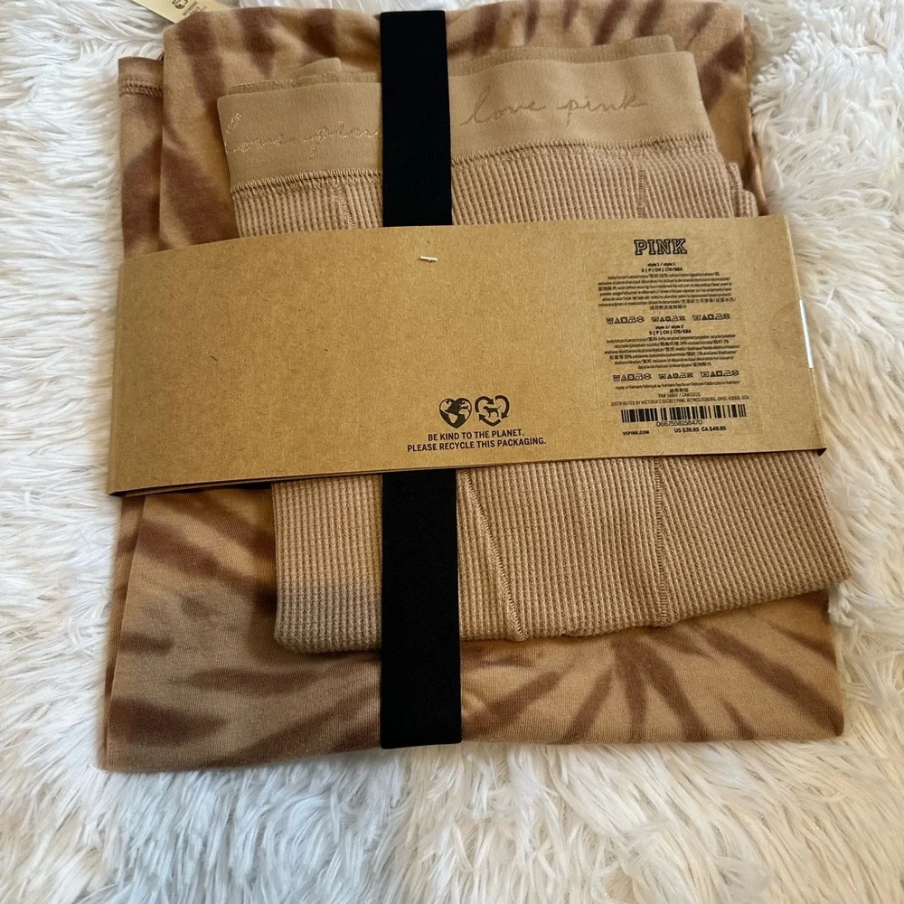 NWT! VS PINK SLEEP SET - Picture 3 of 3